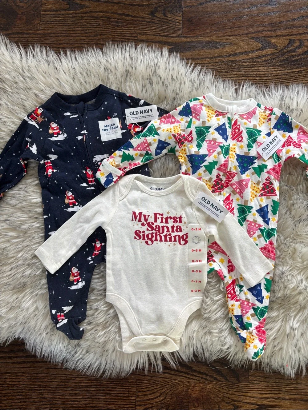 0-3M NWT Old Navy 3 Christmas Outfit Bundle